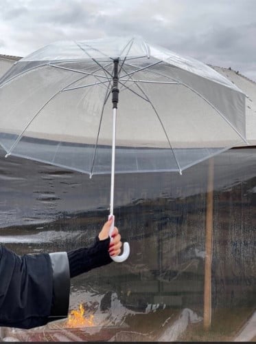 مظلة شفافة لون أبيض ( مائي) للمطر وللحفلات