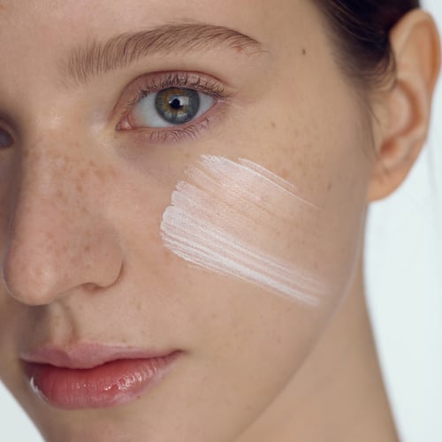 سائل واقي شمس في10 هيال مضاد للأكسدة 40جم