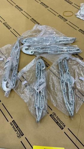 سلاسل باب صندوق شاص اصلي وكاله البيع بالحبه