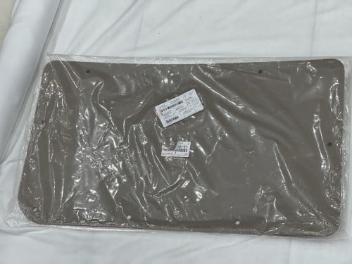 ديكور ربع خلفي اصلي 2009 وتحت للباب الكبير