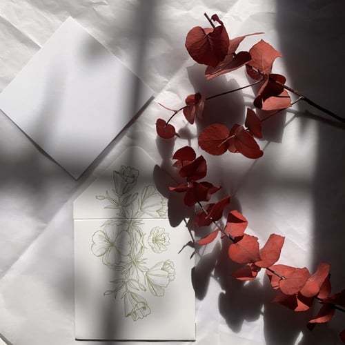 رسالة حب وفرح وموده وتهنئة نترجم مشاعركم برسالة♥️