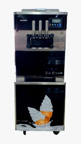 آله صنع آيس كريم كبيرة