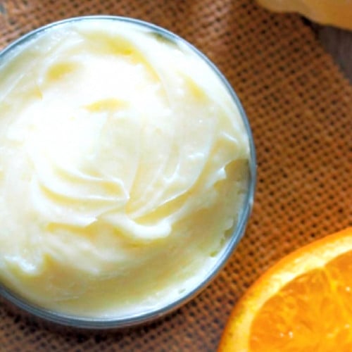 زبدة البرتقال الخام