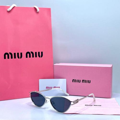 نظارات ميو ميو Miu Miu