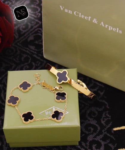 طقم اساور فان كليف