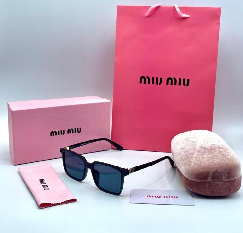نظارات ميو ميو Miu Miu