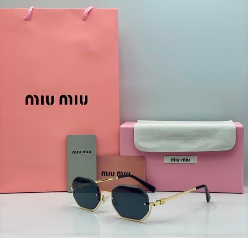 نظارات ميو ميو Miu Miu