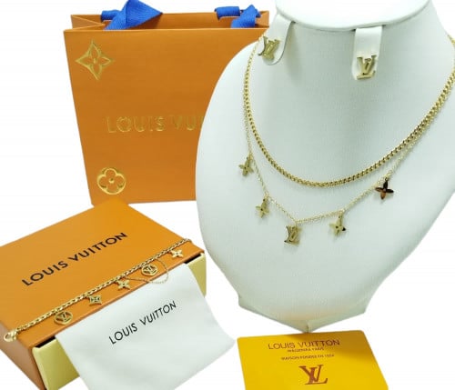 طقم لويس فيتون