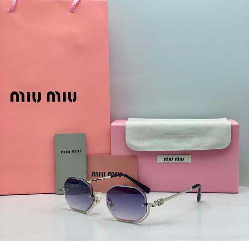 نظارات ميو ميو Miu Miu