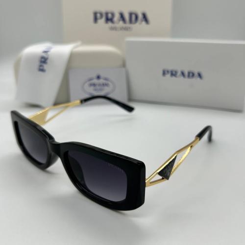 نظارات برادا PRADA