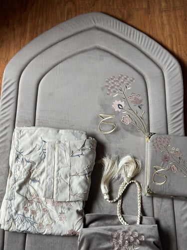 طقم جاهز باسم حصة