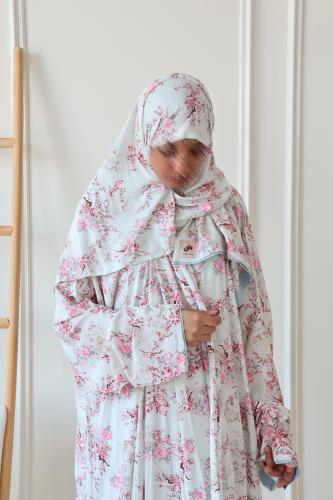 شرشف الساكورا - اوف وايت