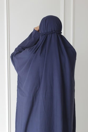 بخنق بمطاط عند الراس - كحلي