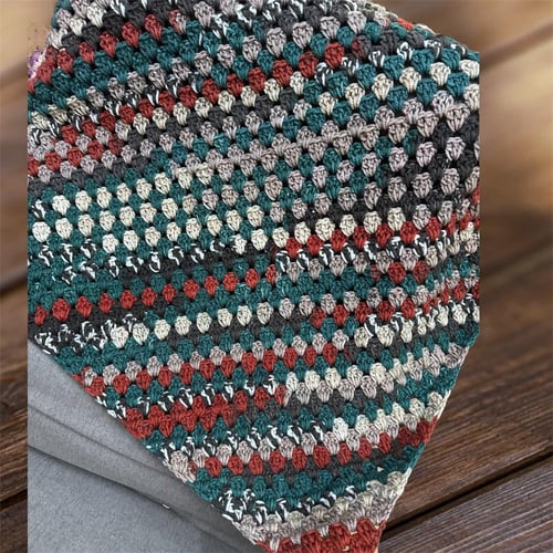 شال مثلث اجمل هدية للام