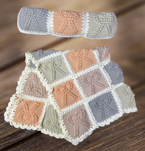 بطانية ومخدة