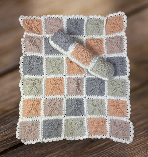 بطانية ومخدة