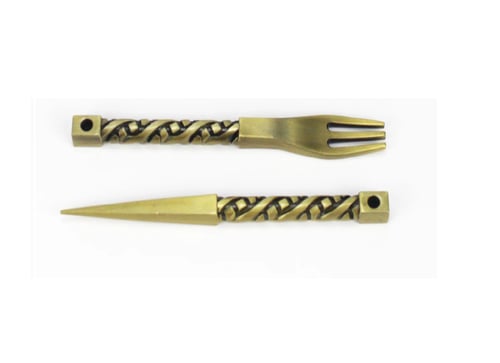 Hookah Fork & Twisted Mace Poker