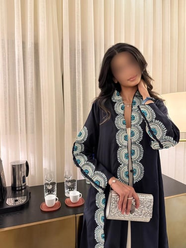 عباية رسميه بشك يدوي