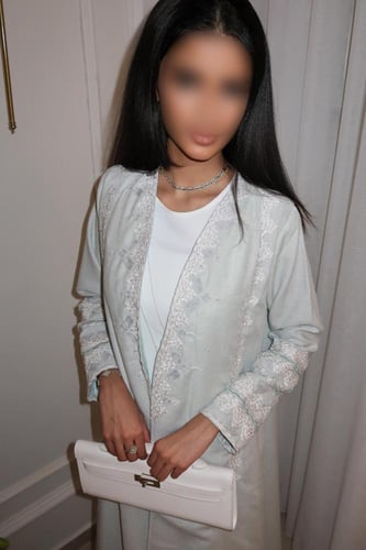 عباية لنن دبل كلو مع تطريز يدوي