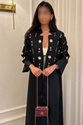 عباية لنن بشك يدوي مع تطريز