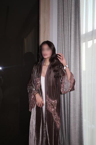 عباية كلوش مع دانتيل