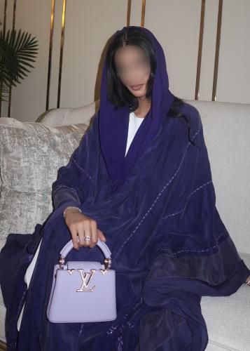 عبايه بقصة بشت و شك يدوي