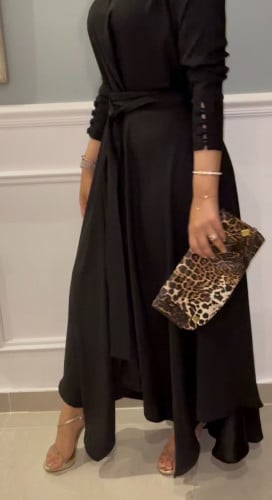 عباية بقطعتين و قصة مميزه