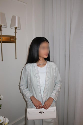 عباية لنن دبل كلو مع تطريز يدوي