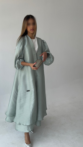 عباية لامي مع سوارفسكي بالاكمام