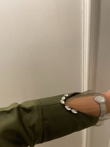 عباية بقطعتين بقصة كلوش و حزام