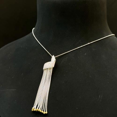 عقد الماس كور (DD.007)