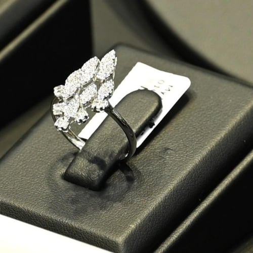 طقم ذهب ابيض ندى