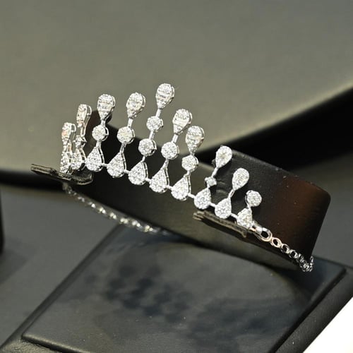 طقم ذهب ابيض تيارا