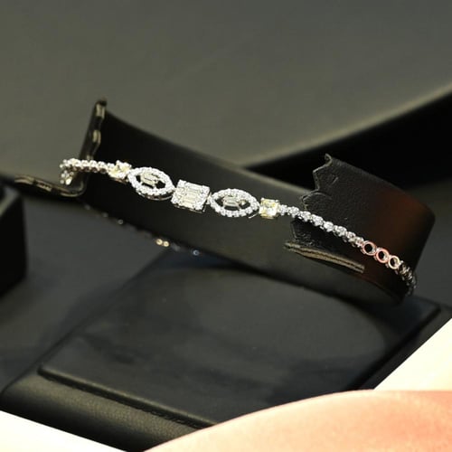 طقم ذهب ابيض دورين زركون فانسي