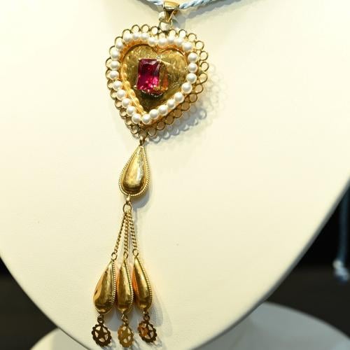 تعليقة ذهب السبحة الحساوية