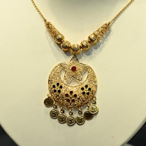 عقد ذهب صباح الخير