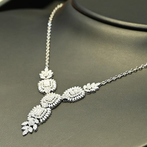 طقم ذهب ابيض زري مربع