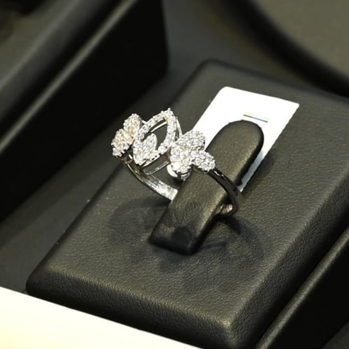 طقم ذهب غصون ابيض