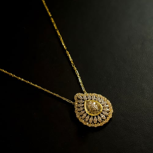 عقد ذهب دمعه عيار 18 (NL.006)