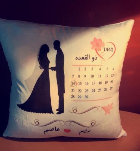 مخده مربعة تقويم