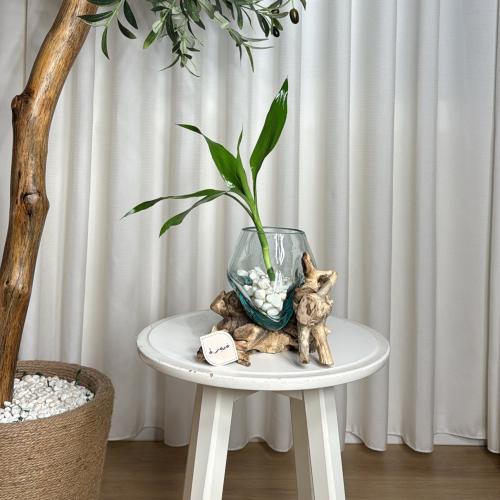 خشب طبيعي مع زجاج مُنصهر