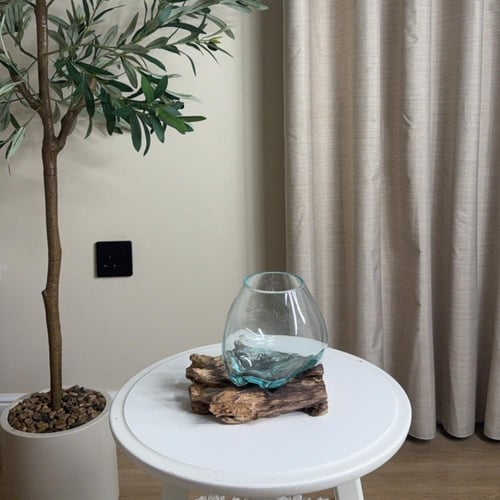 خشب طبيعي مع زجاج مُنصهر