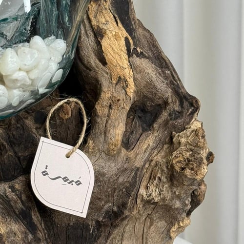 خشب طبيعي مع زجاج مُنصهر