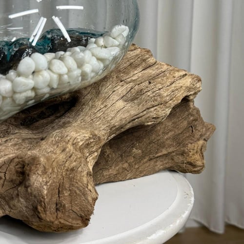 خشب طبيعي مع زجاج مُنصهر