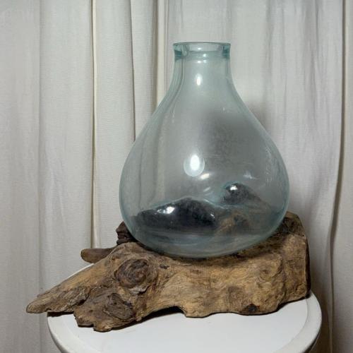 خشب طبيعي مع زجاج مُنصهر