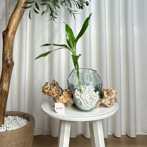 خشب طبيعي مع زجاج مُنصهر