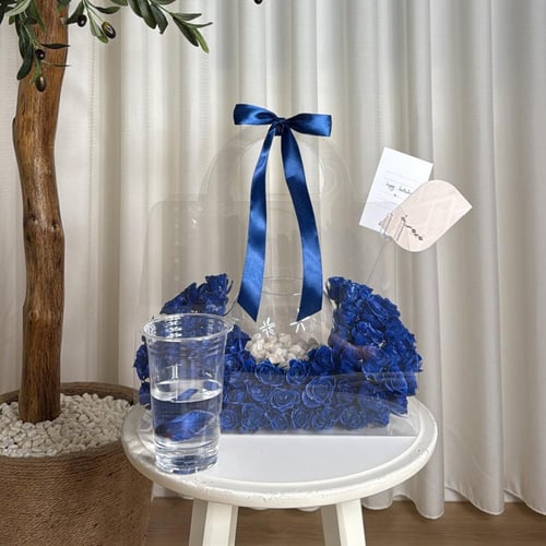 شنطة ورد أزرق