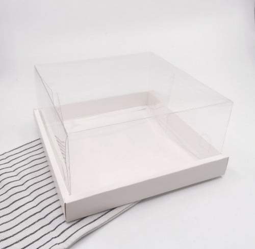 علب كيك شفاف