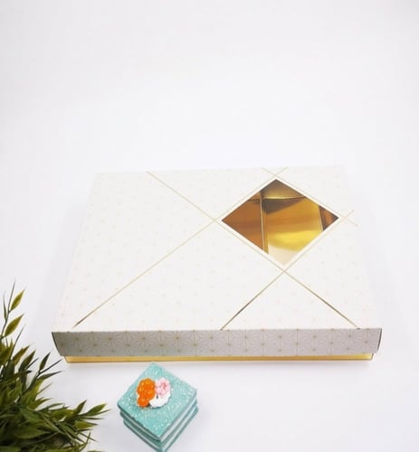 بوكس مقسم ذهبي