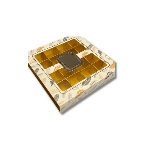 علب حلويات مقسم